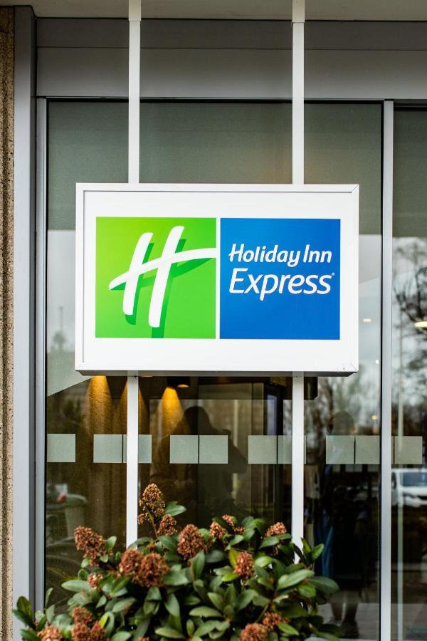 Holiday Inn Express Gent, An Ihg Hotel Exterior photo